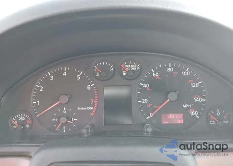 1999 Audi A4 2.8 z USA, uszkodzony, nr VIN WAUED28D4XA043500